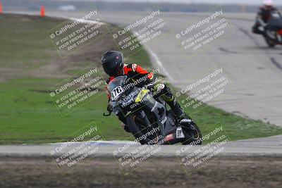 media/Nov-29-2025-TrackDaz (Sat) [[10ae2d9bce]]/B Group/Session 3 (Outside Grapevine)/